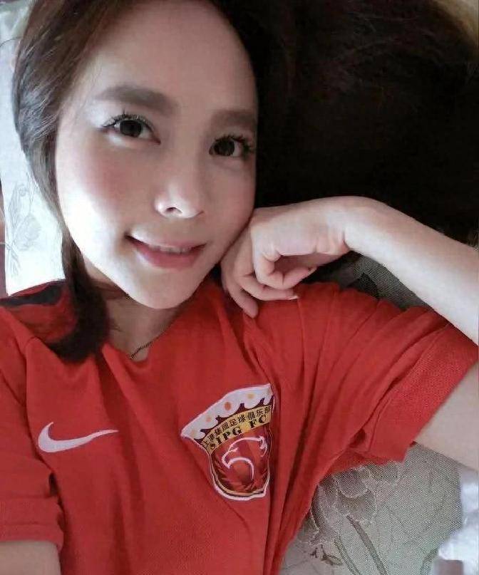 很多球迷觉, src