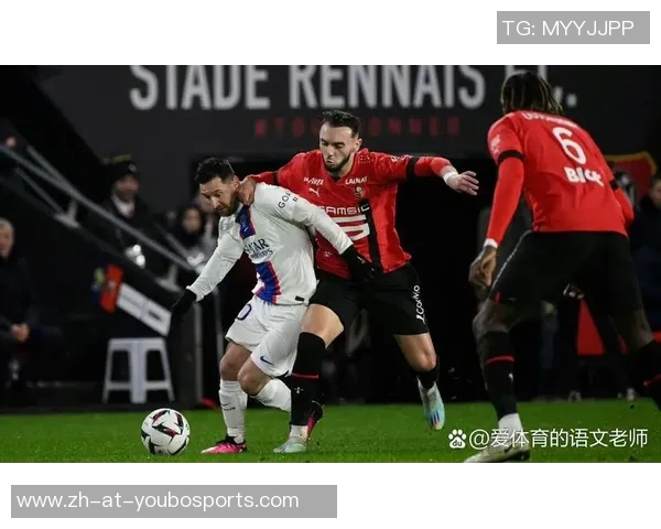 球星比赛时是否都穿钢钉足球鞋探讨及其对比赛表现的影响