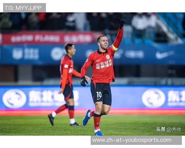 足球场上的八号球星 谁是最具影响力的中场指挥官